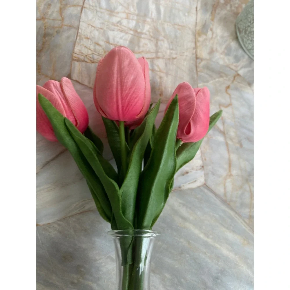 Pink Faux Tulips in‎ Textured Clear Glass Bud Vase Arrangement 8.5 Inch